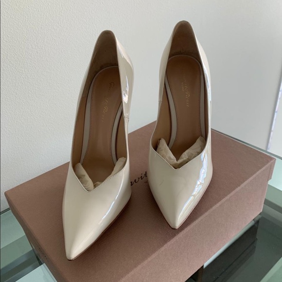 BNIB Gianvito Rossi Paris White Pump Size 39.5 EUR /8.5 US - Picture 10 of 14